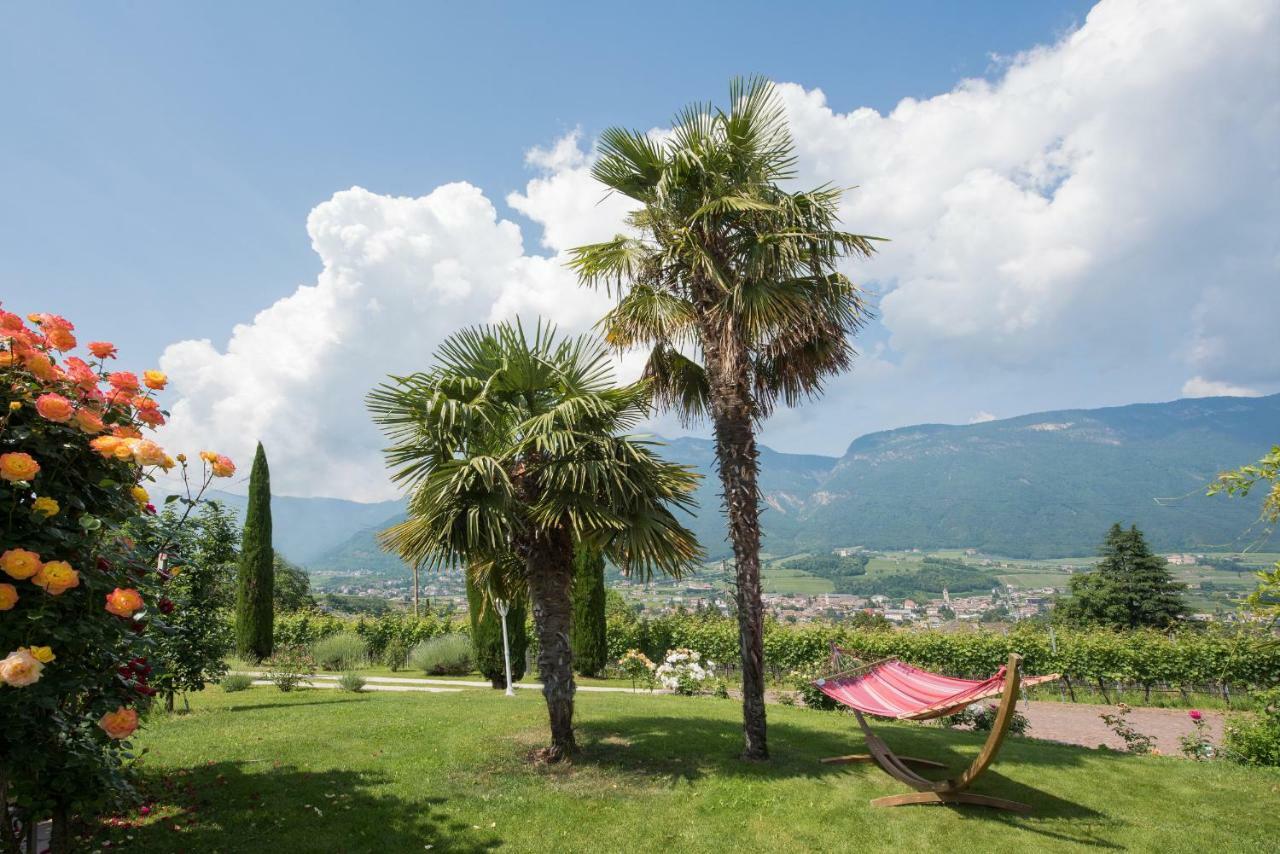 Villa Raifer Appiano Sulla Strada Del Vino Luaran gambar